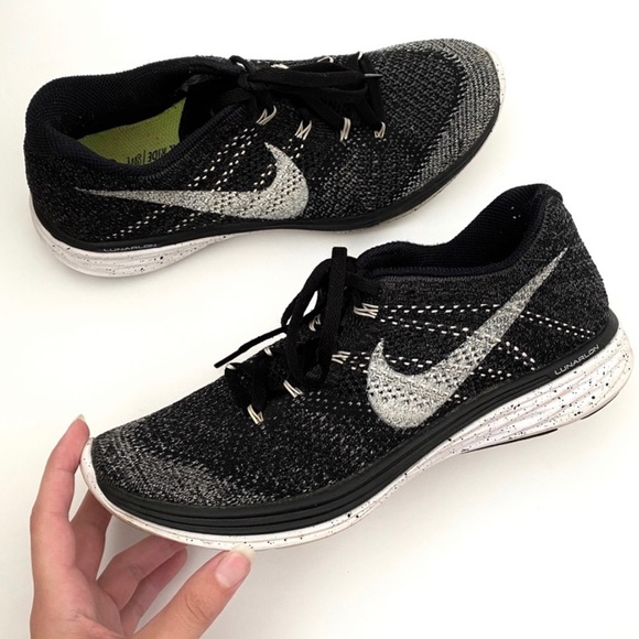 nike flyknit size 8